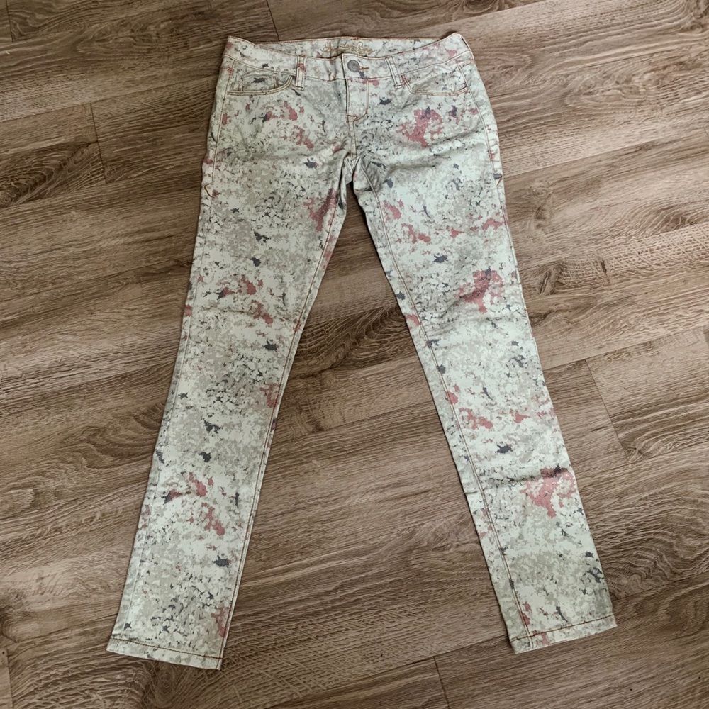 🆕 American Rag- Skinny Cropped Jeans